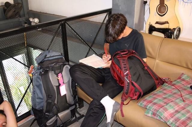 62561e58-aef2-4601-ac5c-e606e2d76ae1