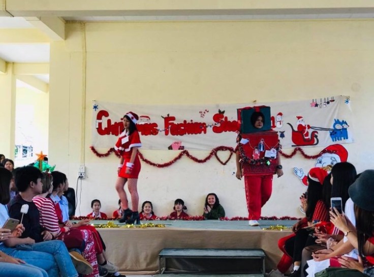 Xmas Fashion Show